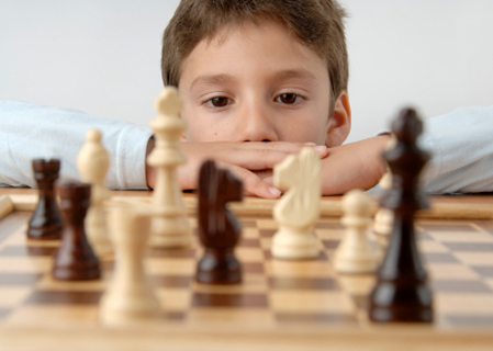 boy_chess